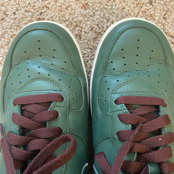 Nike Air Force 1 Hong Kong, Mens Size 9.5 - Picture 12 of 16